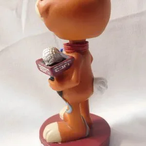 Nesquik | Toys | Nesquik Bunny Bobblehead With Espn Microphone